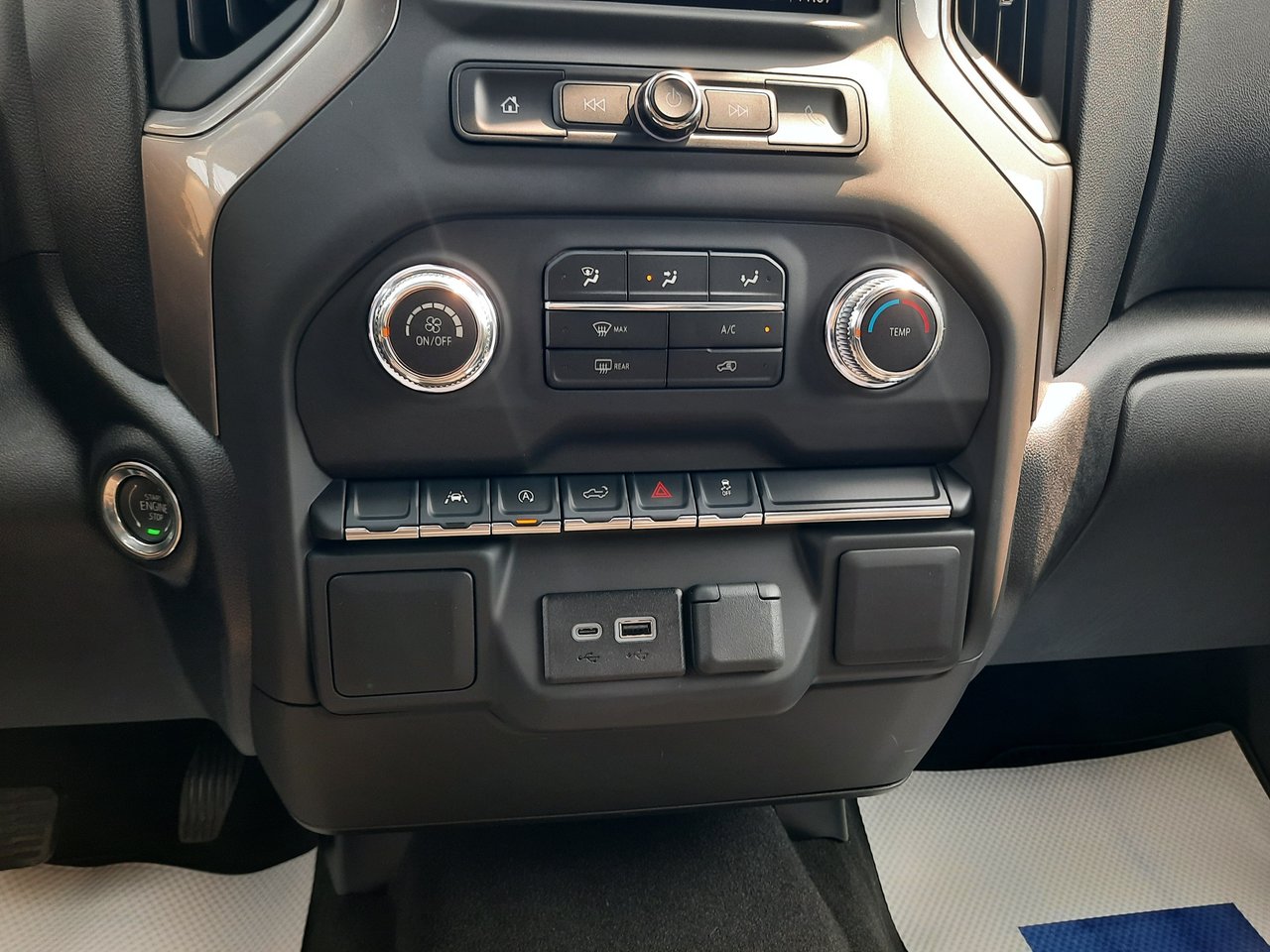 2026 GMC Sierra 1500 PRO-15