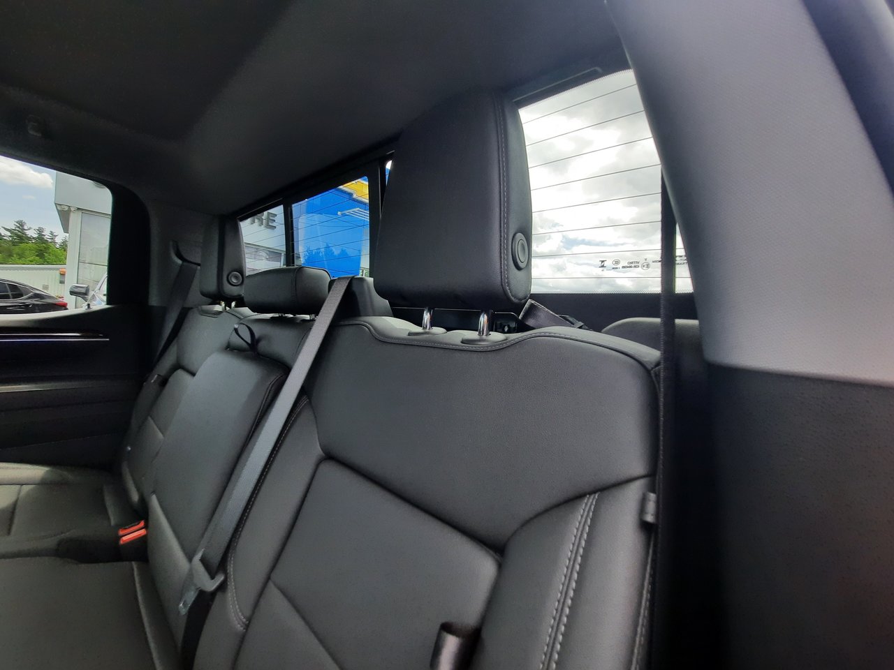 2026 GMC Sierra 1500 ELEVATION-22