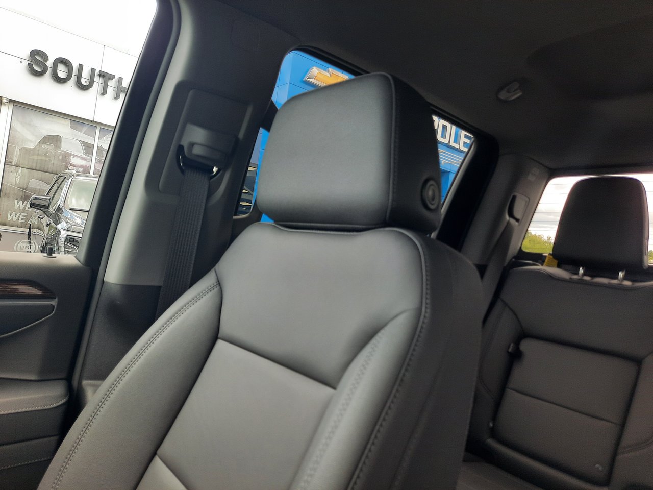 2026 GMC Sierra 1500 ELEVATION-19
