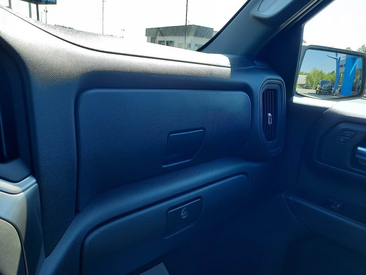 2026 GMC Sierra 1500 PRO-17