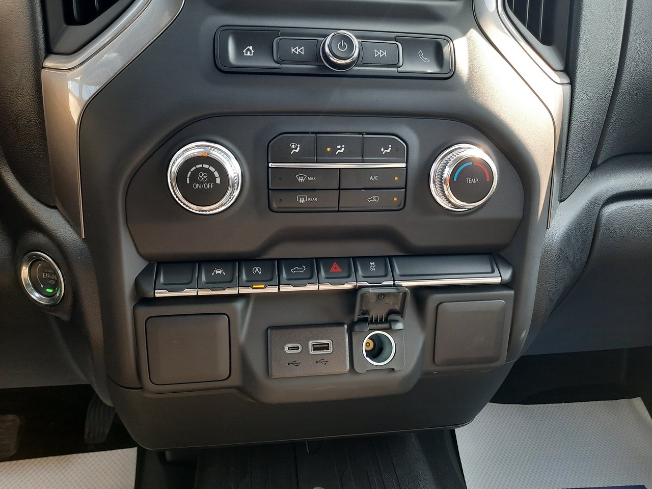 2026 GMC Sierra 1500 PRO-15