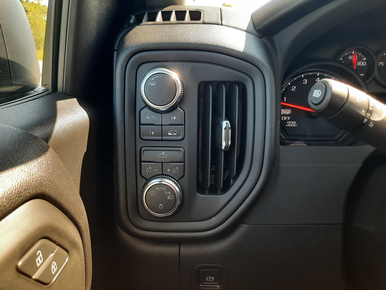 2026 GMC Sierra 1500 PRO-9