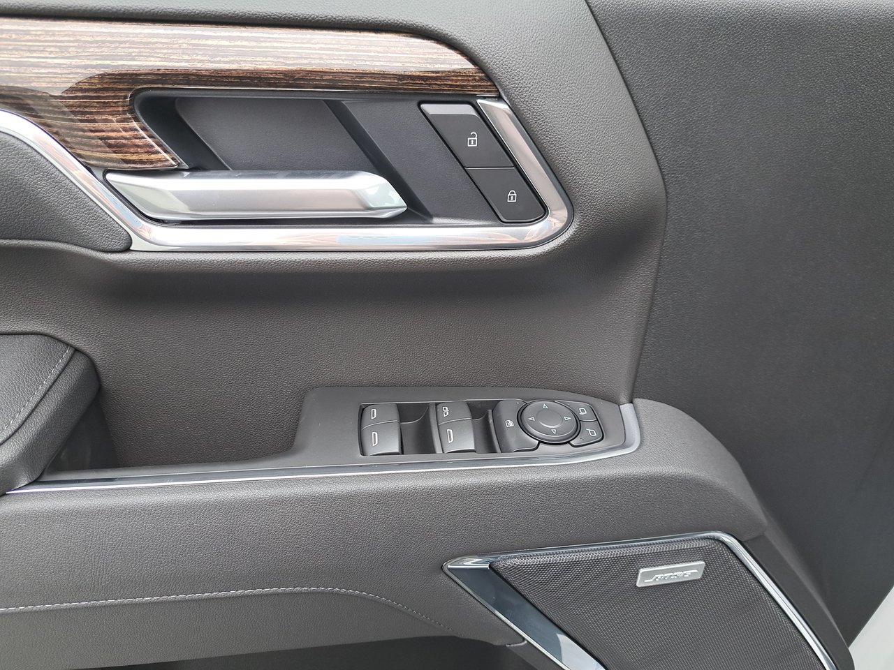 2026 GMC Sierra 1500 ELEVATION-10