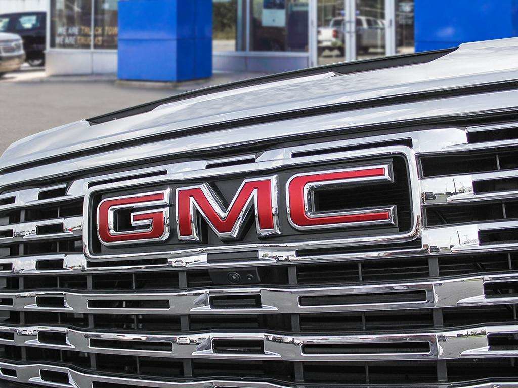 2026 GMC Sierra 1500 DENALI-8
