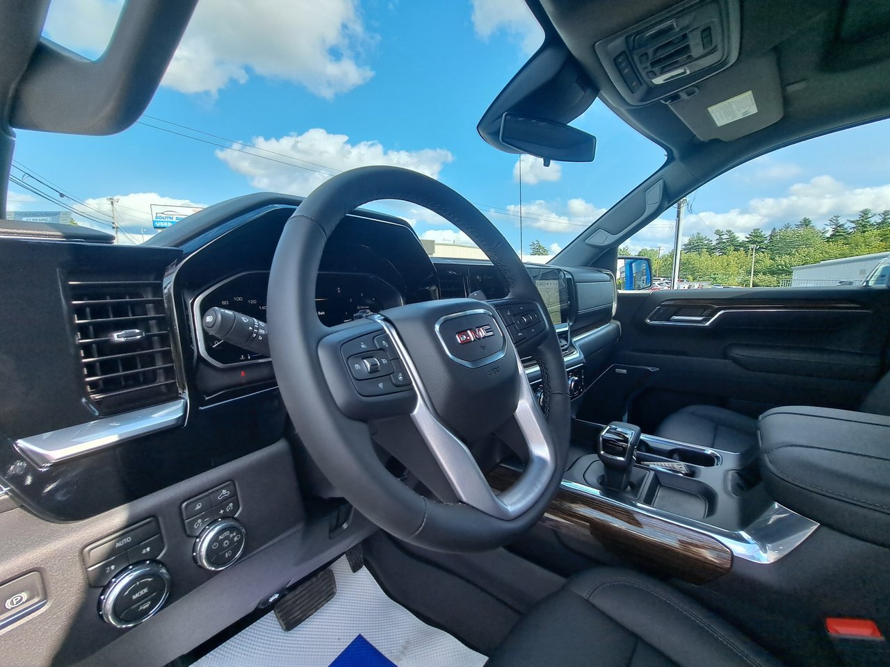2026 GMC Sierra 1500 ELEVATION-1