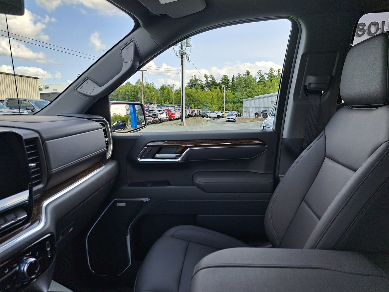 2026 GMC Sierra 1500 ELEVATION-19