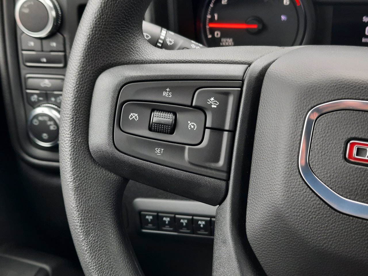 2025 GMC Sierra 2500 HD PRO-10