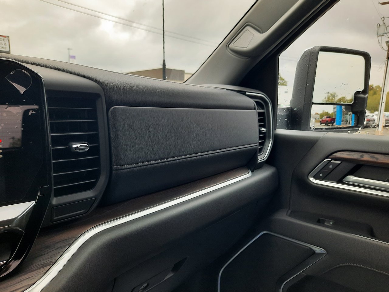 2025 GMC Sierra 2500 HD SLT-19