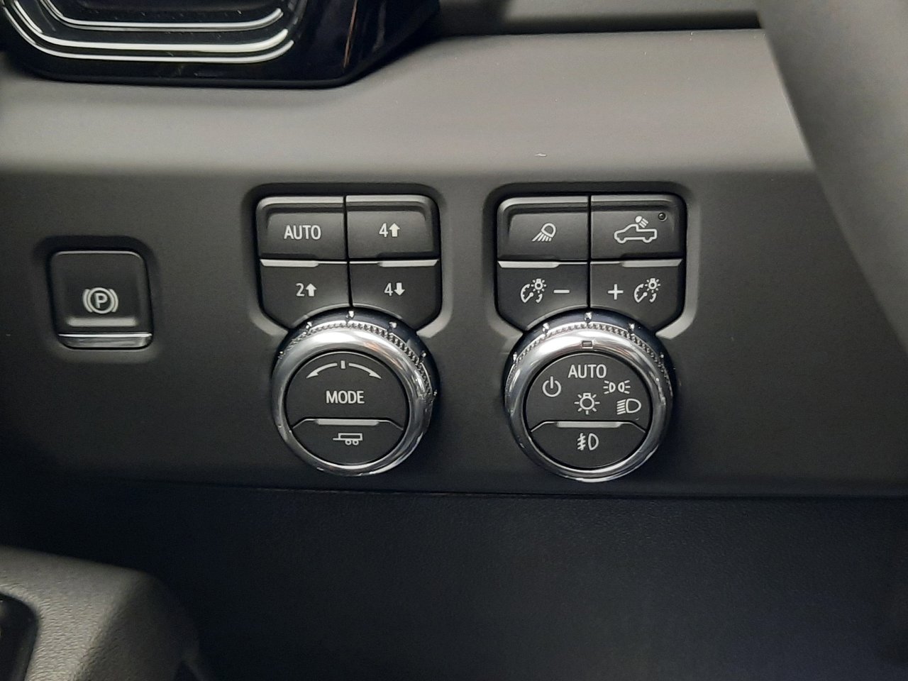 2026 GMC Sierra 2500 HD AT4-9