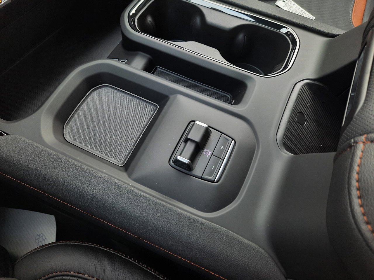 2026 GMC Sierra 2500 HD AT4-17