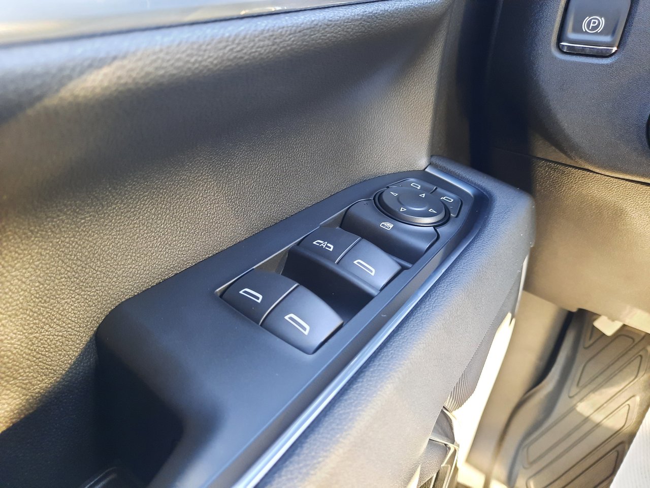 2026 GMC Sierra 2500 HD SLE-8