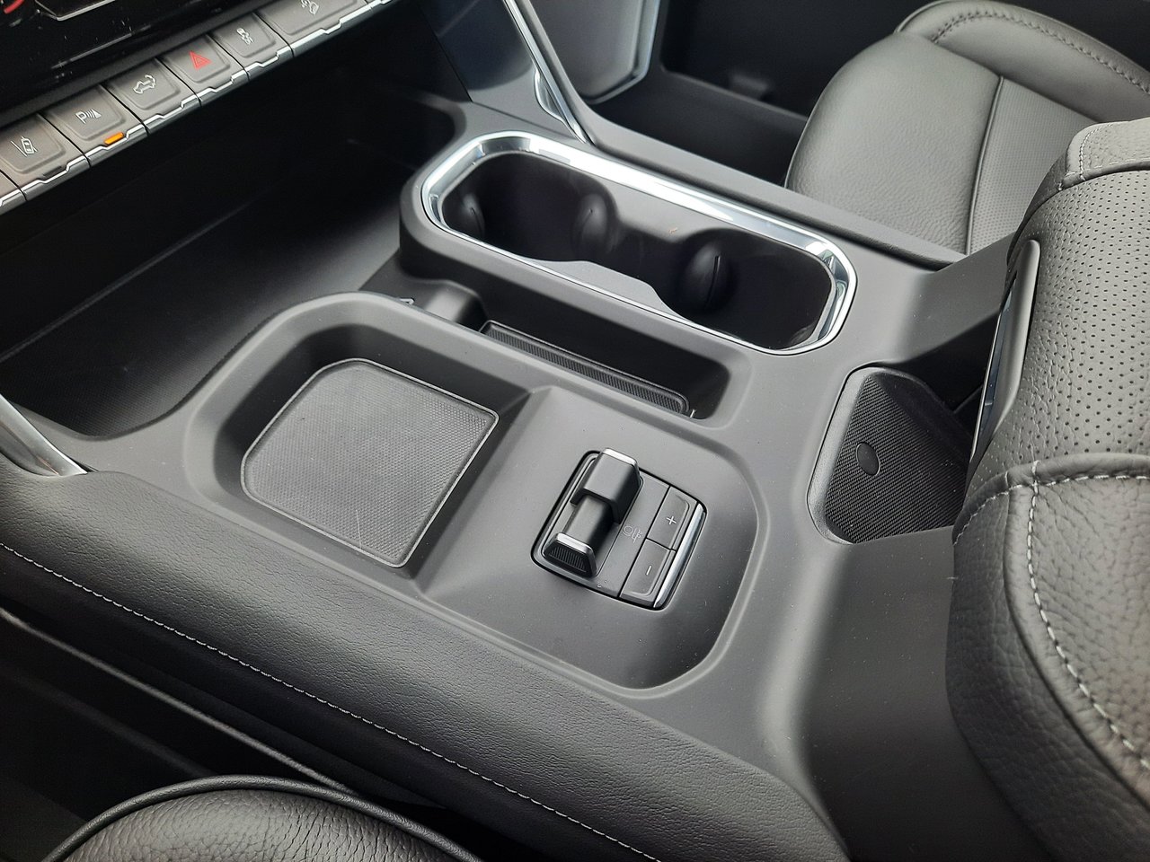 2026 GMC Sierra 2500 HD DENALI-17