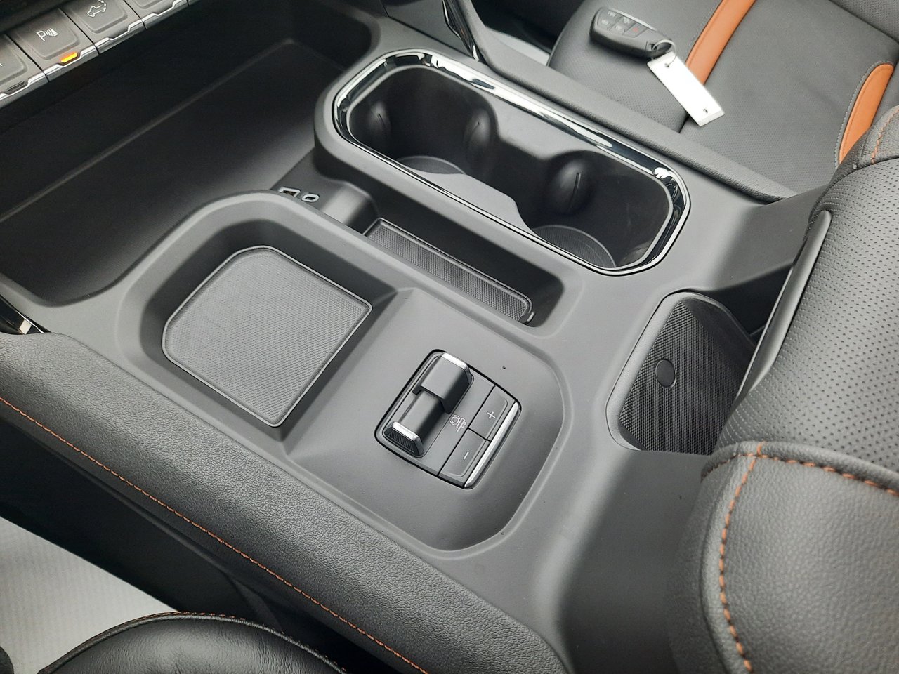 2026 GMC Sierra 2500 HD AT4-17