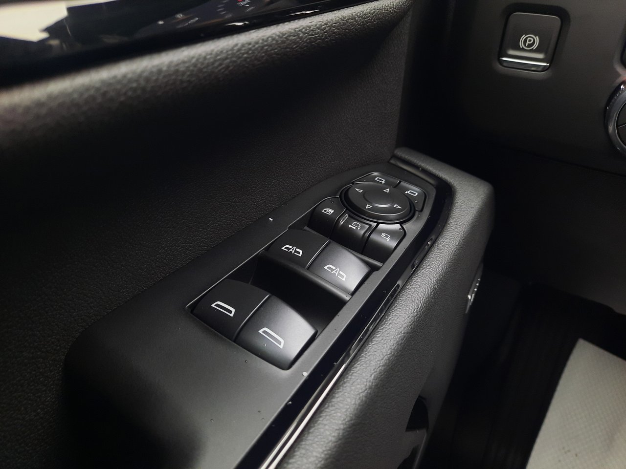 2026 GMC Sierra 2500 HD AT4-8