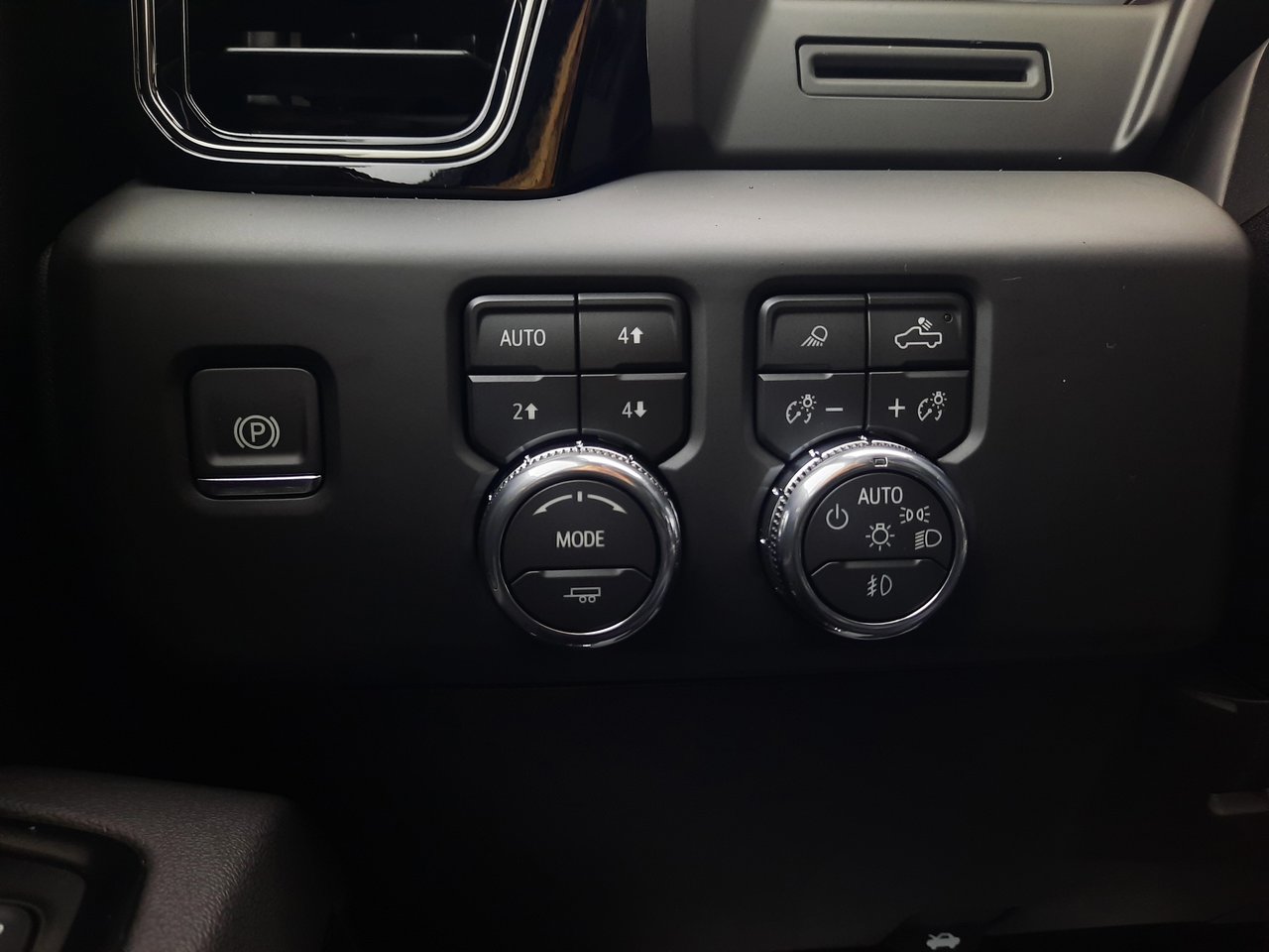 2026 GMC Sierra 2500 HD AT4-9