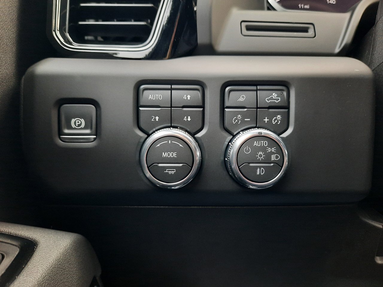 2026 GMC Sierra 2500 HD AT4-9