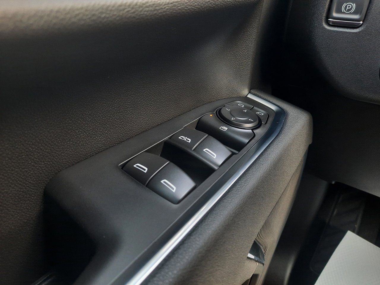 2026 GMC Sierra 2500 HD SLE-8