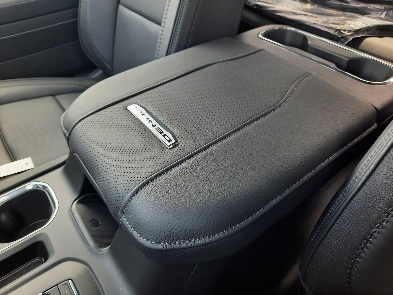 2026 GMC Sierra 2500 HD DENALI-17