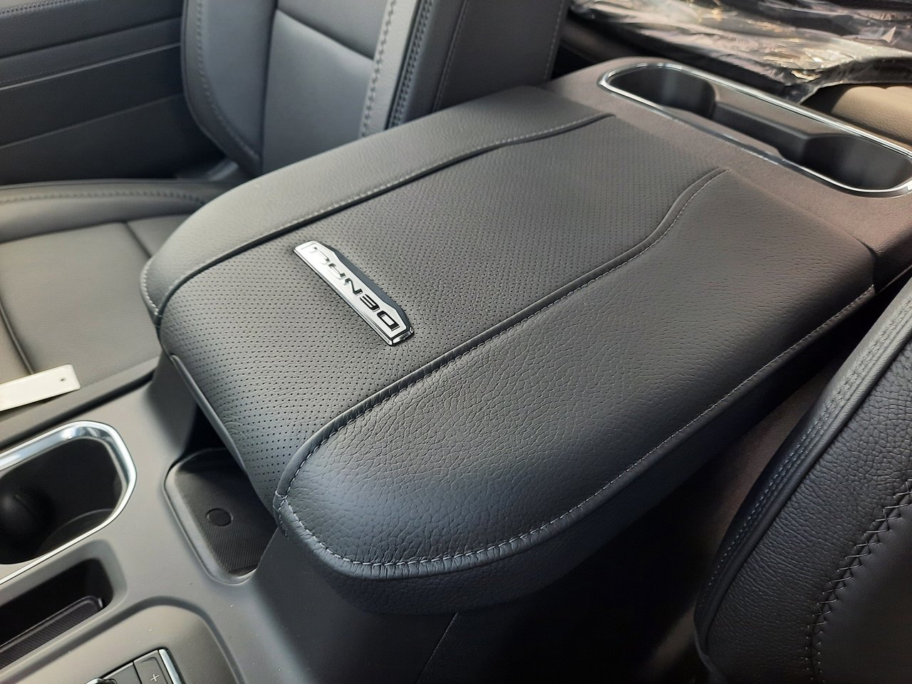 2026 GMC Sierra 2500 HD DENALI-17