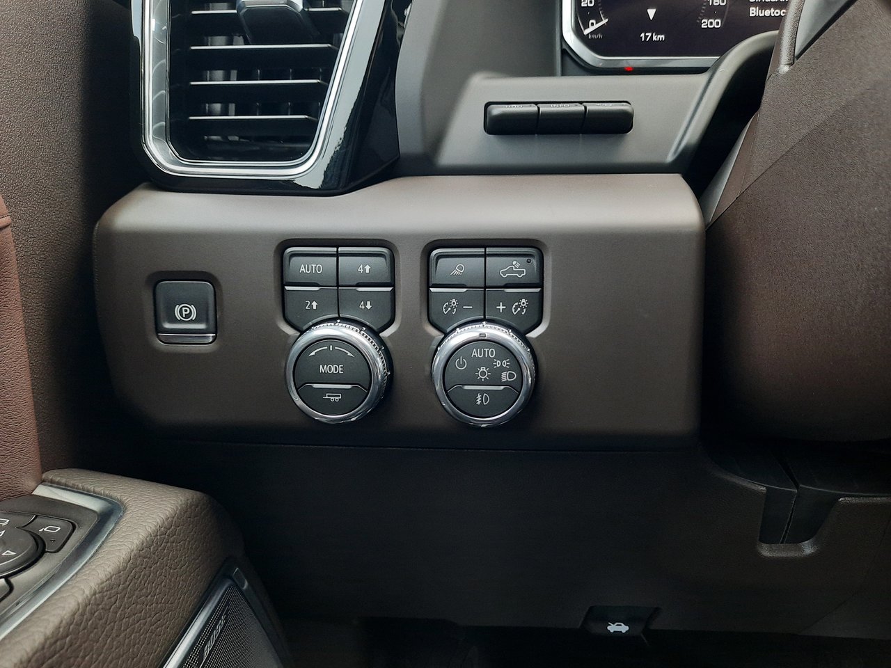2026 GMC Sierra 2500 HD DENALI-9