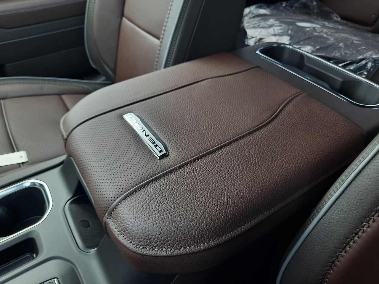 2026 GMC Sierra 2500 HD DENALI-18