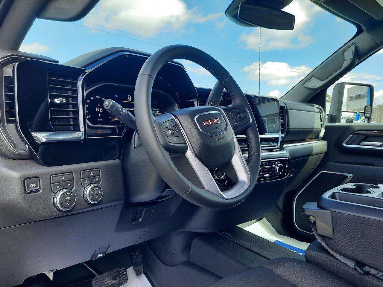 2026 GMC Sierra 2500HD SLE-1