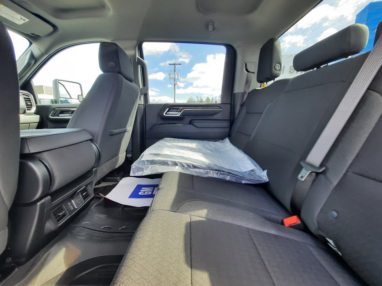 2026 GMC Sierra 2500HD SLE-24