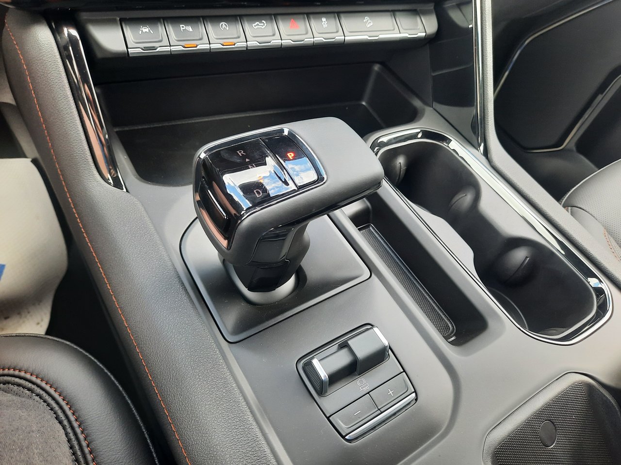 2026 GMC Sierra 2500 HD SLE-43