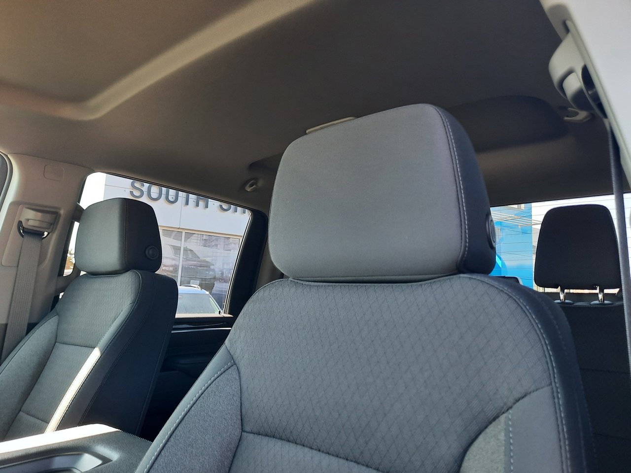 2026 GMC Sierra 2500HD SLE-2