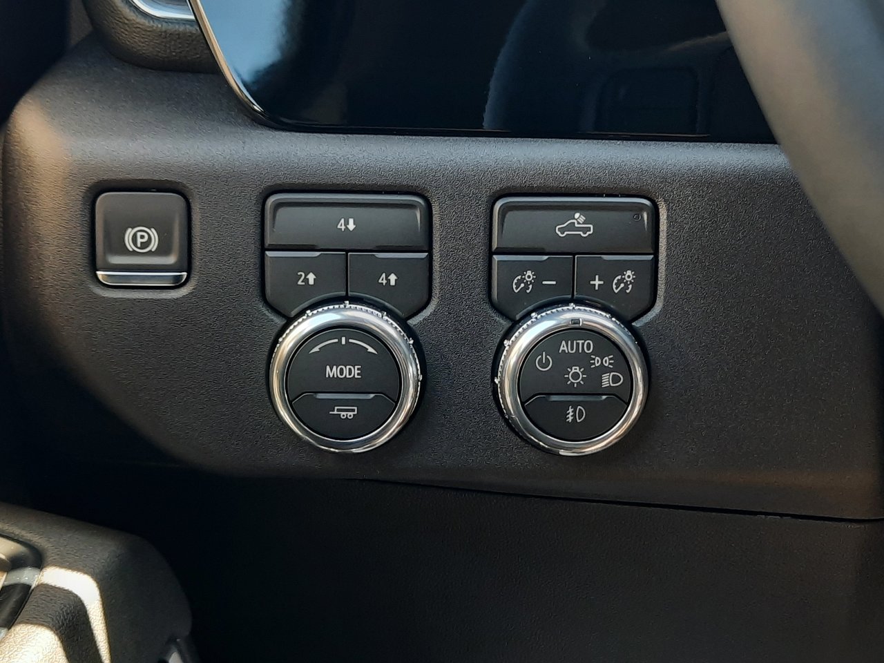 2026 GMC Sierra 2500HD SLE-9