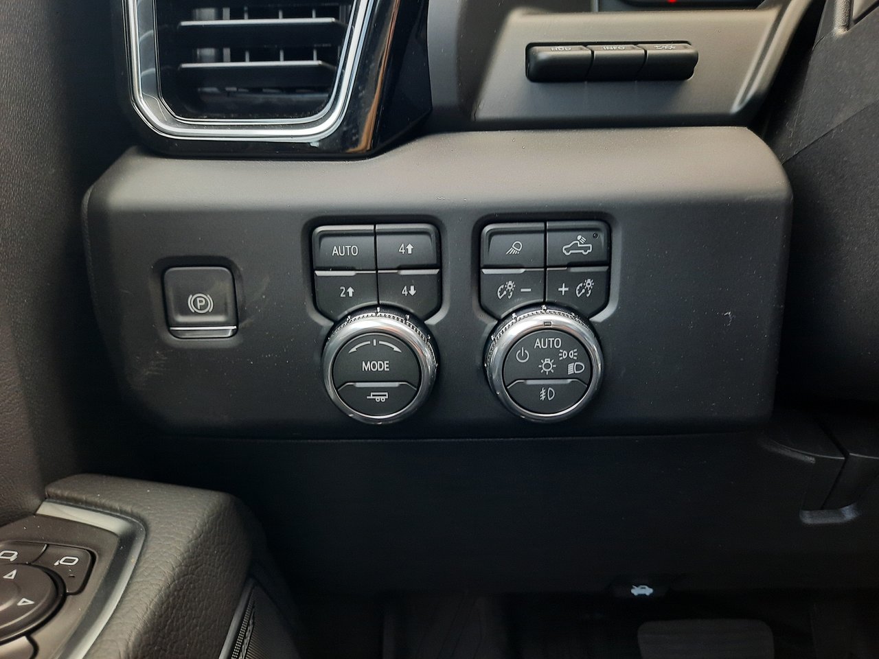 2026 GMC Sierra 2500 HD DENALI-8