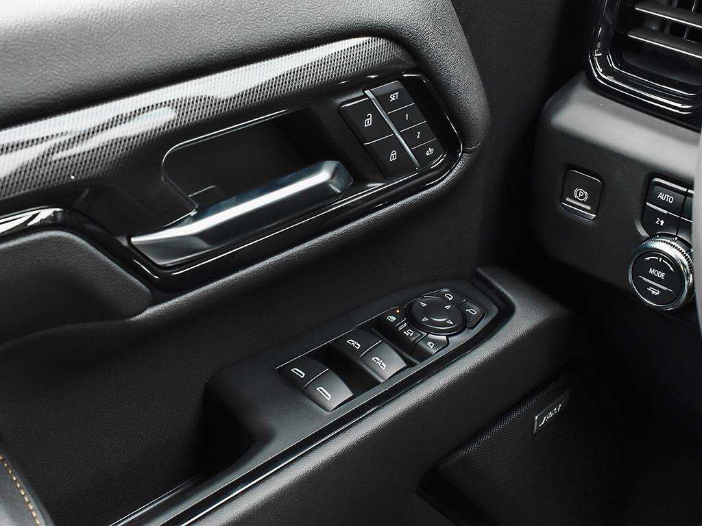 2026 GMC Sierra 2500 HD AT4-15