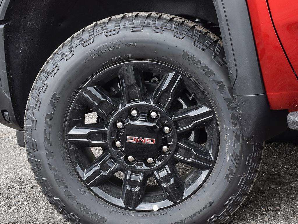 2026 GMC Sierra 2500 HD AT4-7