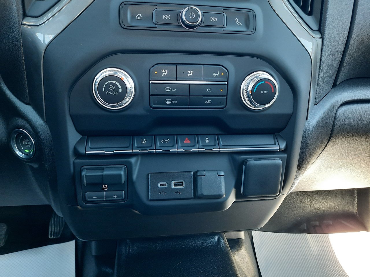 2026 GMC Sierra 3500 HD PRO SRW-16