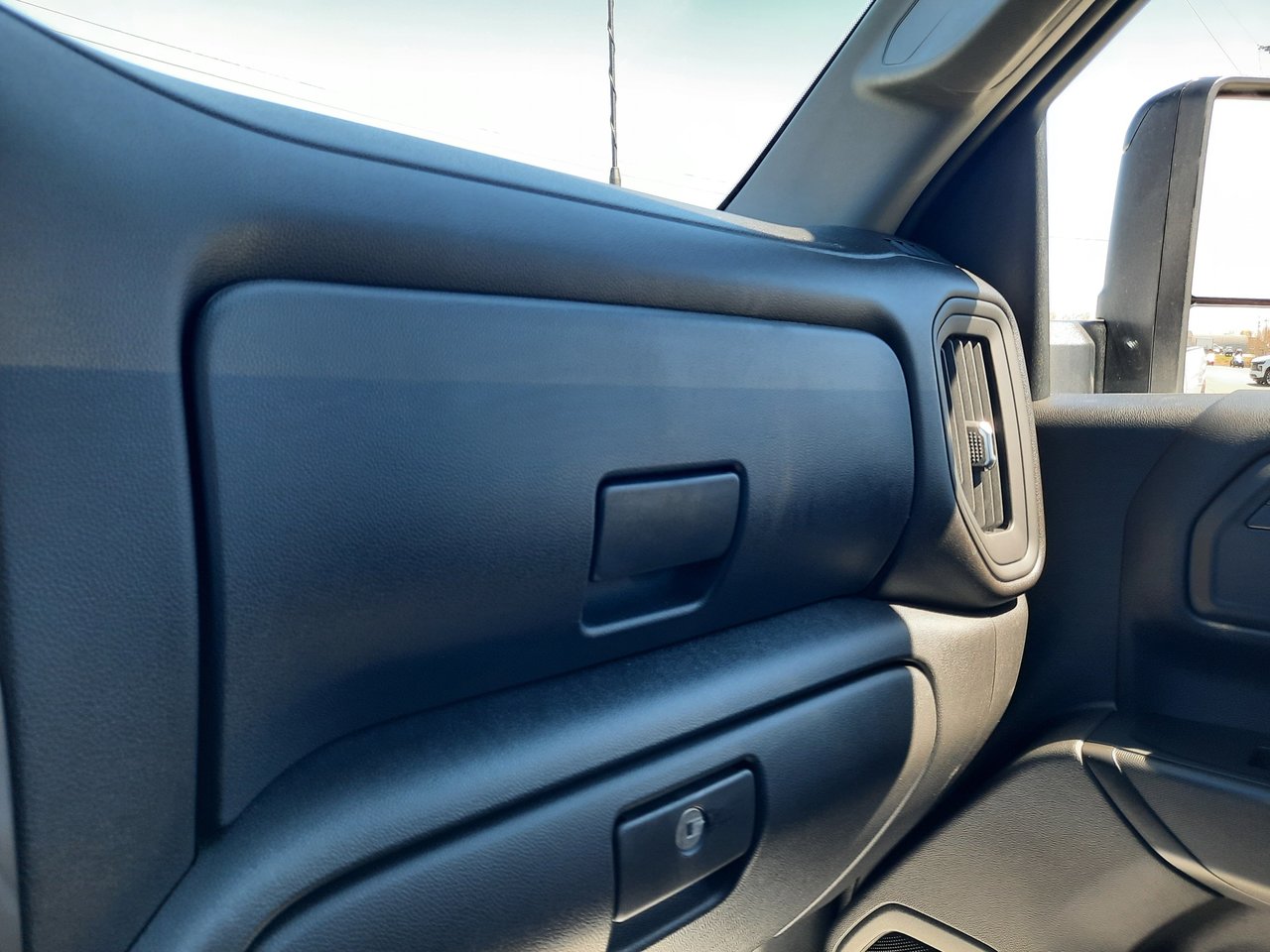 2026 GMC Sierra 3500 HD PRO SRW-18
