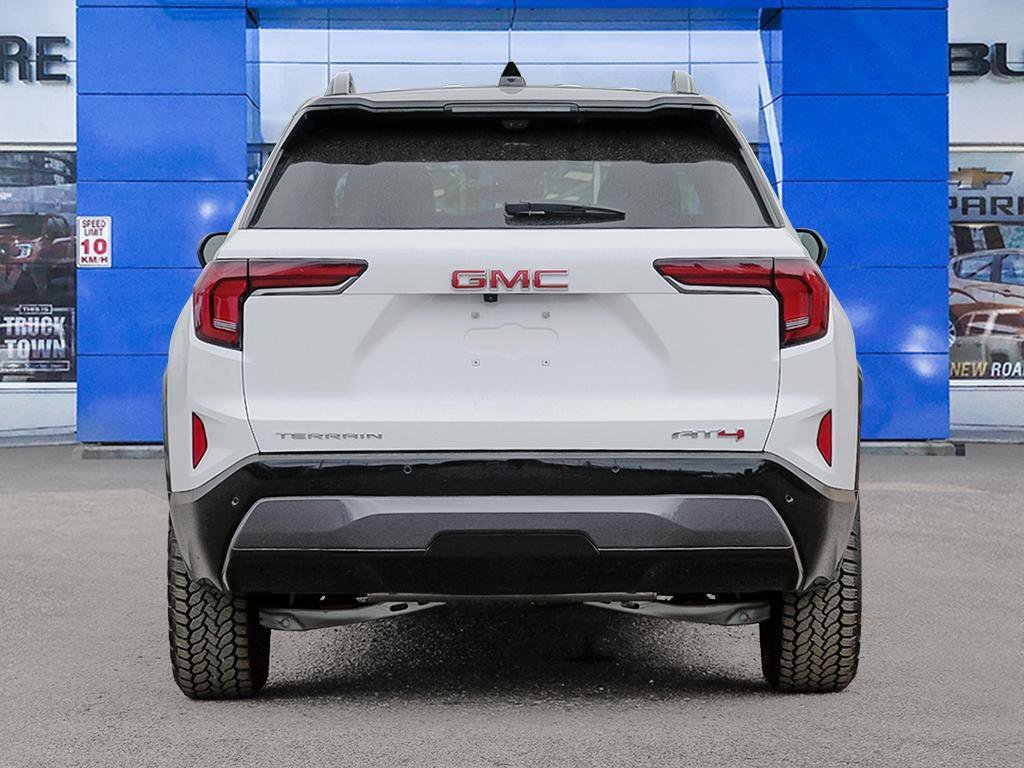 2026 GMC Terrain AT4-4
