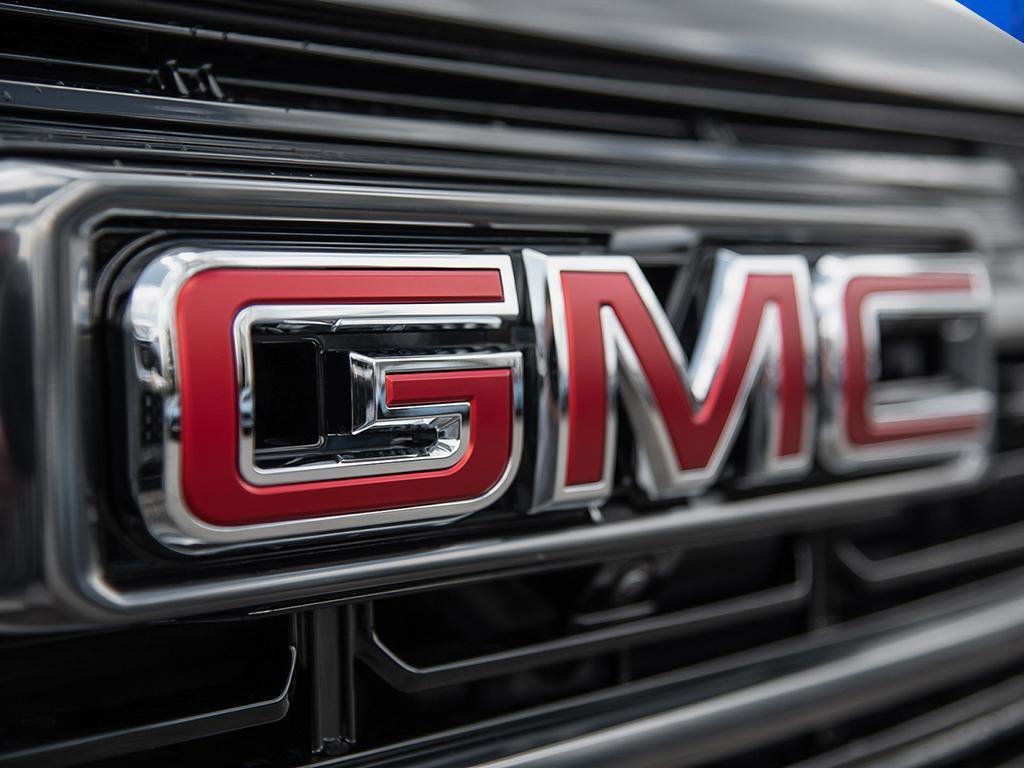 2026 GMC Terrain AT4-8
