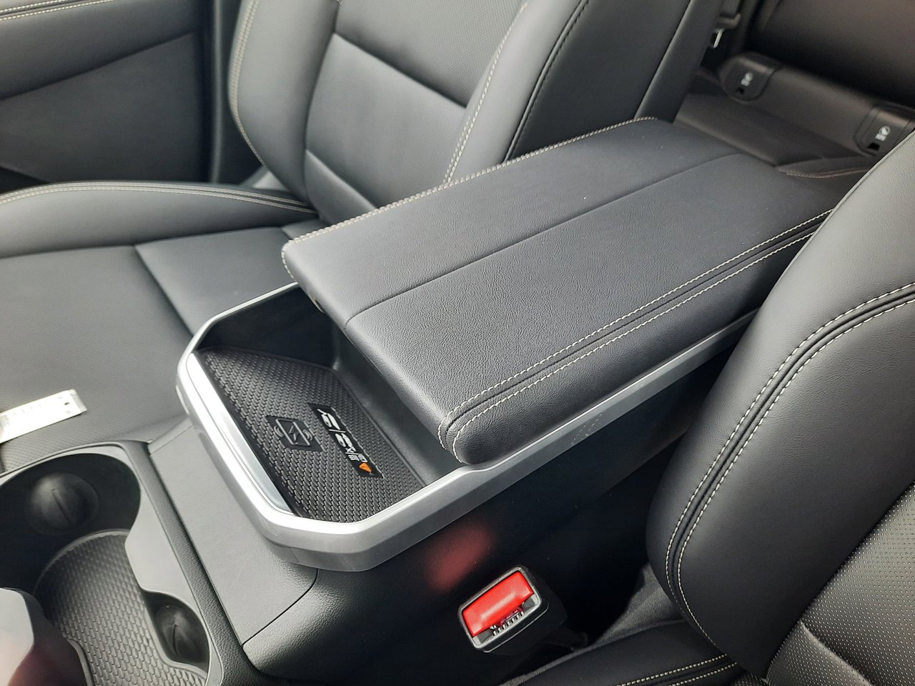 2026 GMC Terrain Elevation-18