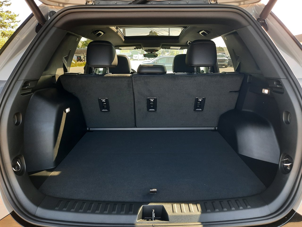 2027 GMC Terrain AT4-7