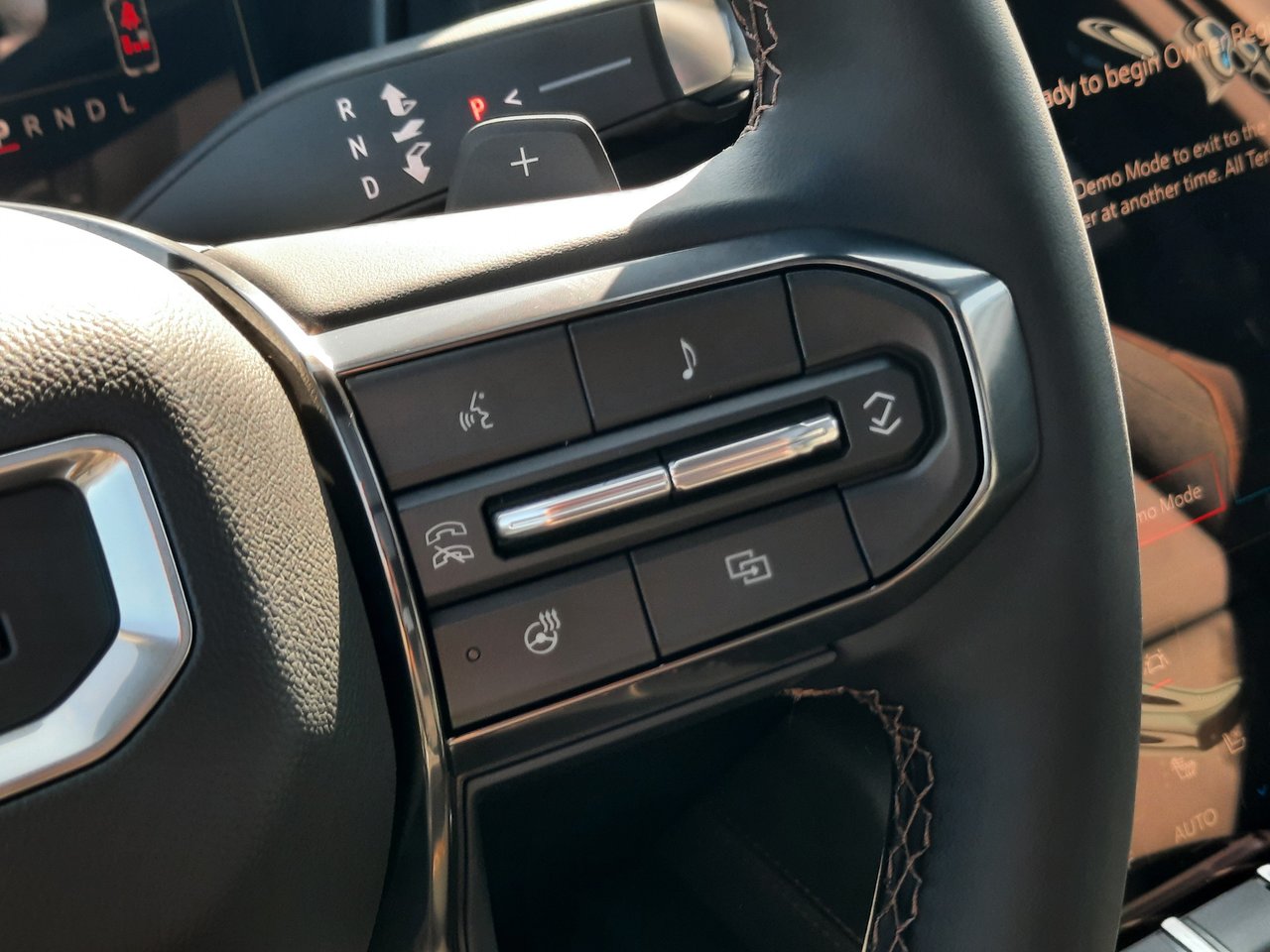 2027 GMC Terrain AT4-13