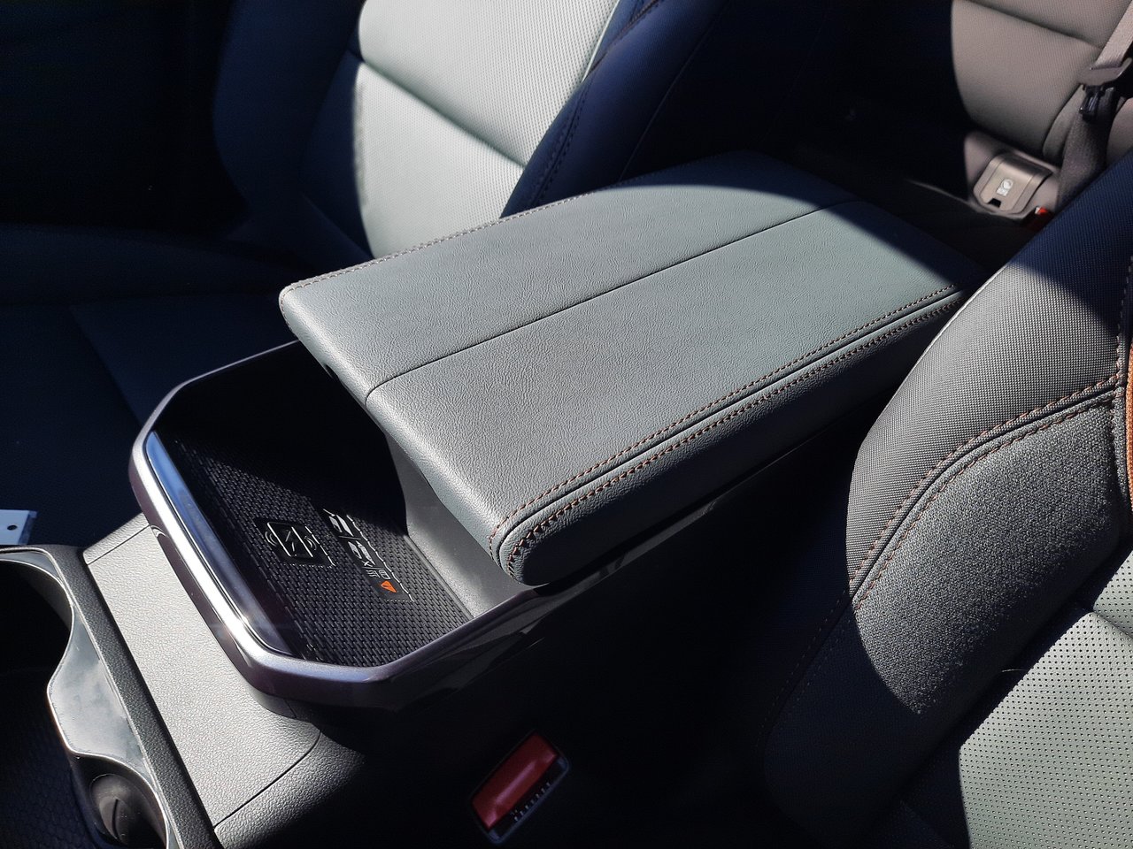 2027 GMC Terrain AT4-19