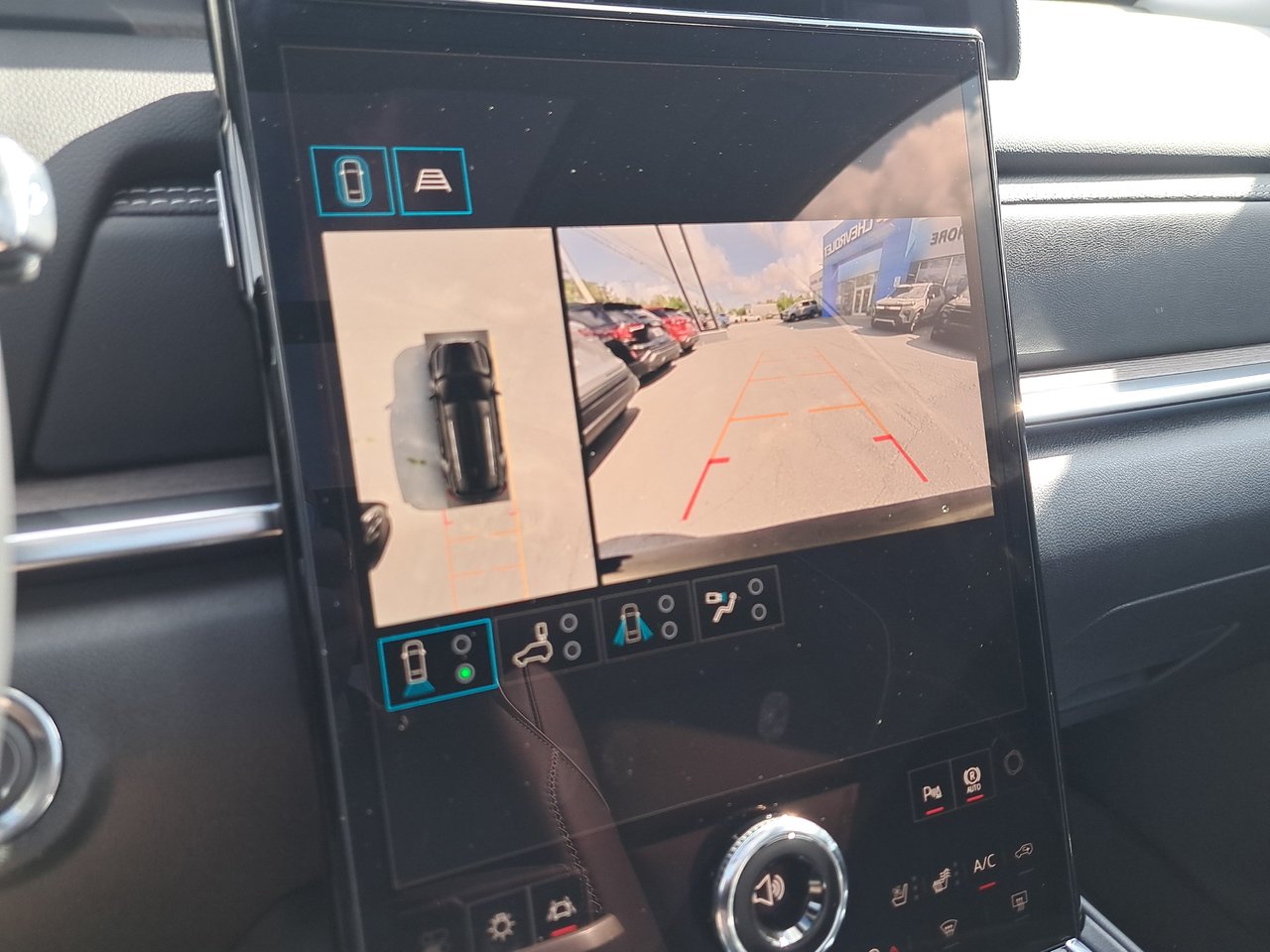 2027 GMC Terrain Denali-18