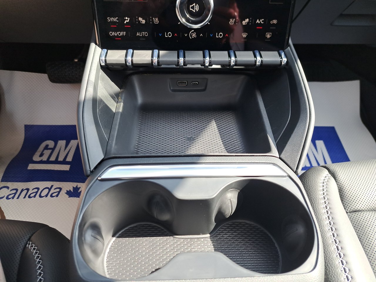 2027 GMC Terrain Denali-16