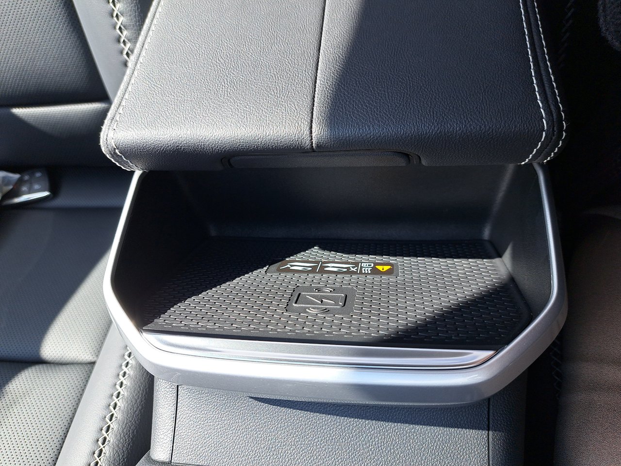 2027 GMC Terrain Denali-17