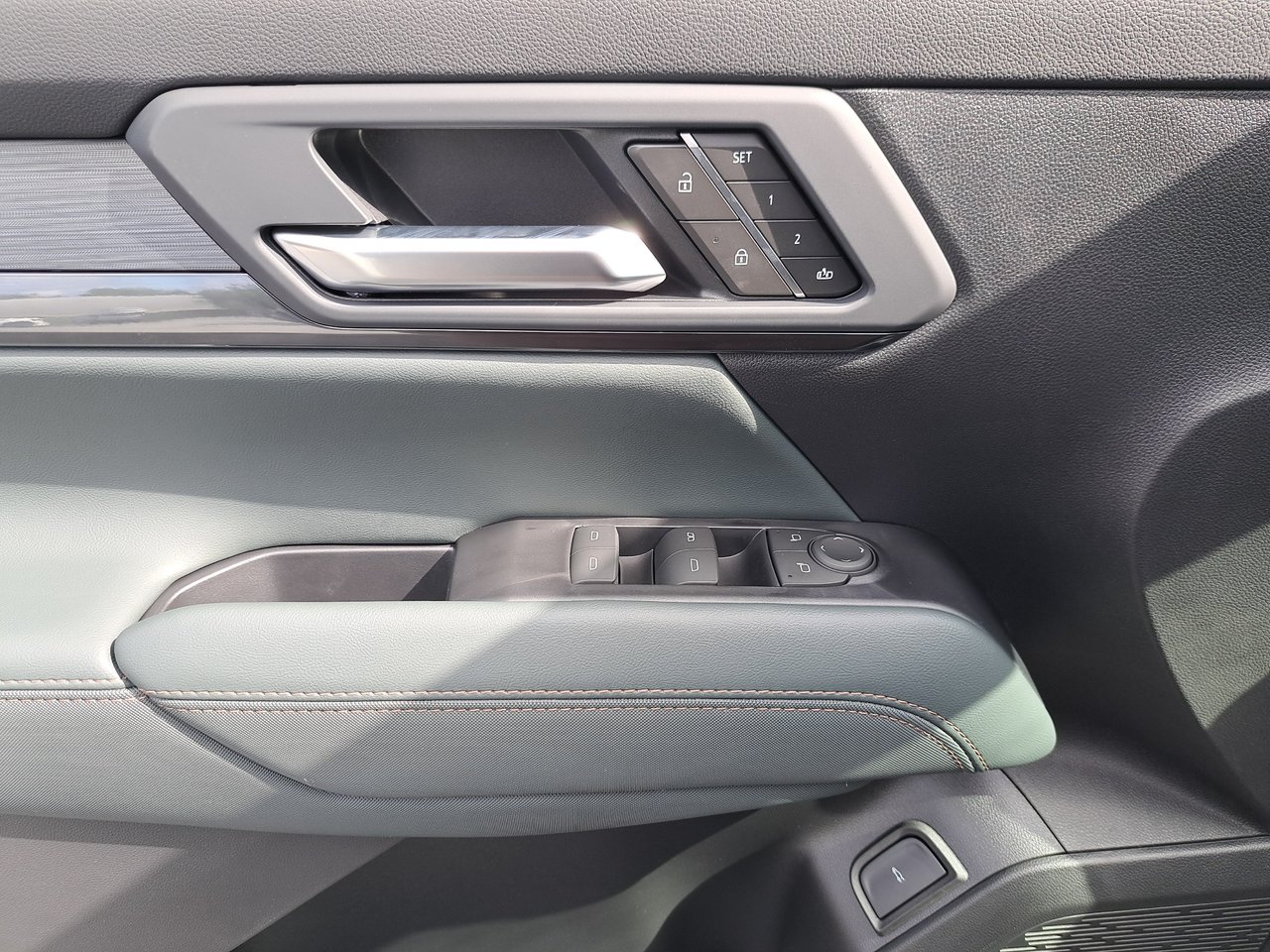 2027 GMC Terrain AT4-11