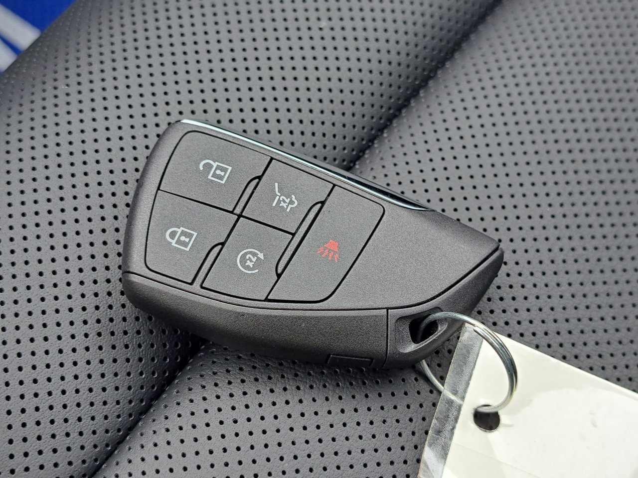 2027 GMC Terrain Denali-31