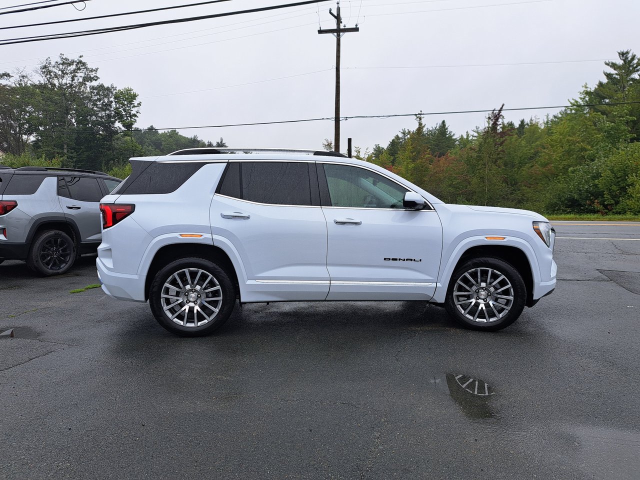 2027 GMC Terrain Denali-4