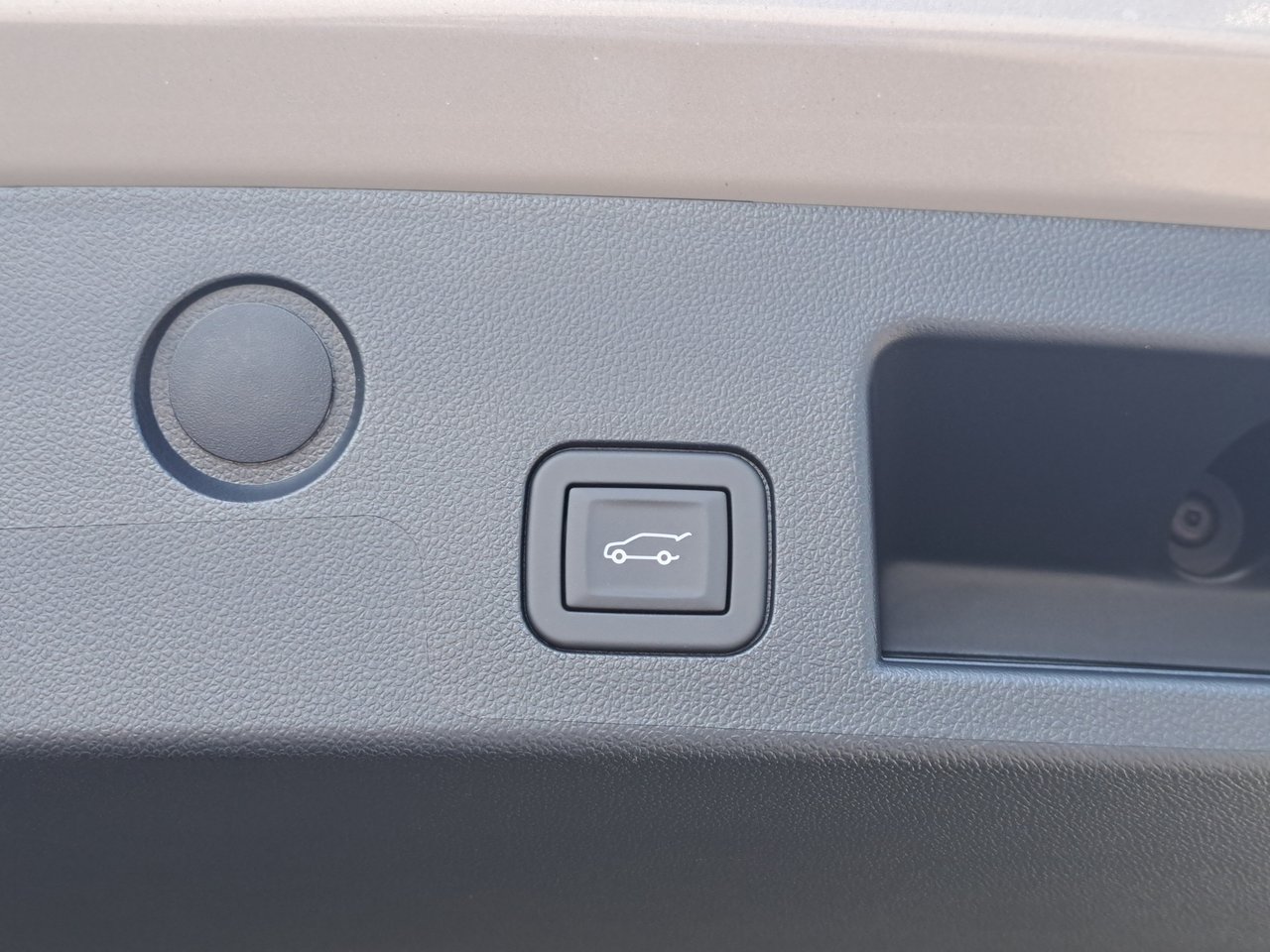 2027 GMC Terrain AT4-7