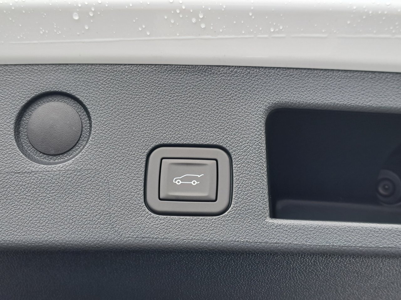2027 GMC Terrain AT4-8