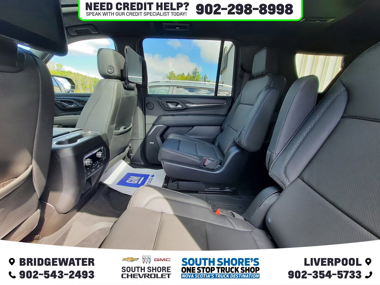 2023 GMC Yukon XL Denali-28
